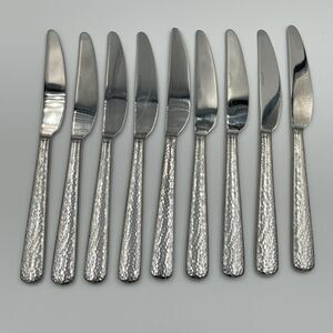9 QTY Hampton Tomodachi ELLA Hammered Dinner Knives 9.25" French Knife Flatware
